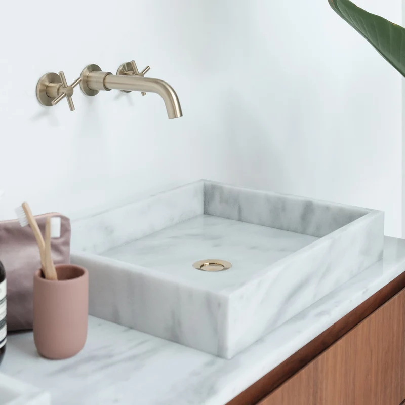 Conjunto de baño Ann mueble corto Nogal - Lavabo George mármol blanco - Placa superior de mármol blanco - 150 cm