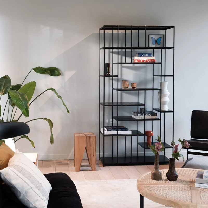 Mueble con estantes abiertos de metal negro - Celine