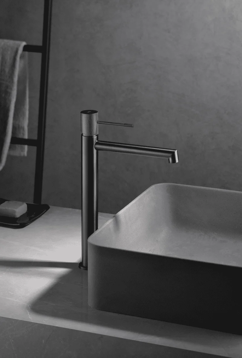 Grifería Monomando Lavabo Alto Line Black Gun Metal - Imex