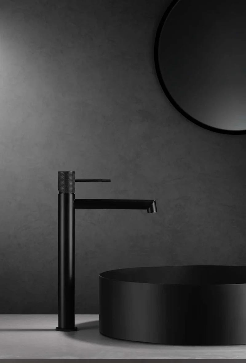 Grifería Monomando Lavabo Alto Line Negro Mate - Imex