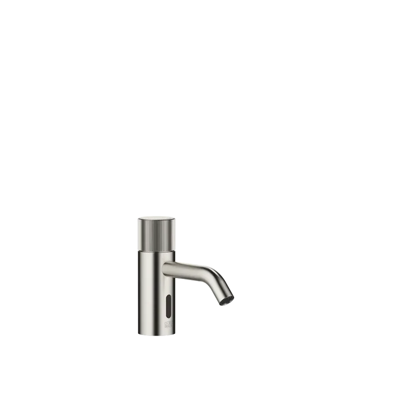 Grifo de lavabo con función de apertura y cierre electrónicos sin válvula META