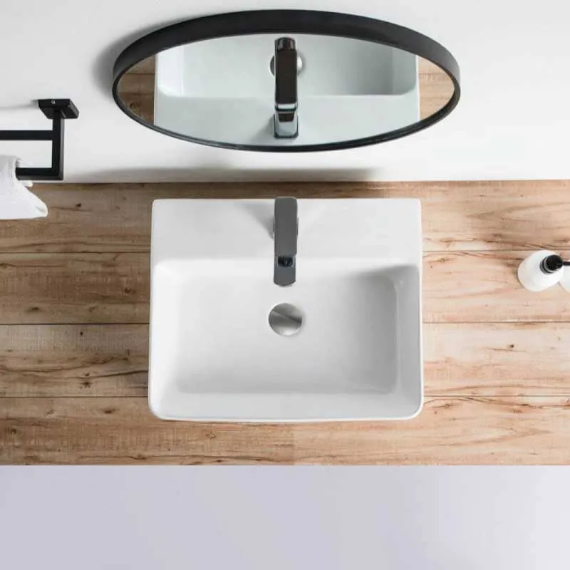 Lavabo blanco brillante sobre encimera cerámico VENADO 52 x 42 cm