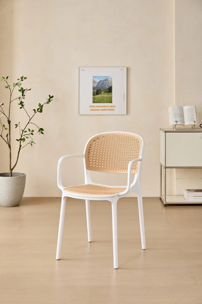 Set de 4 Sillas con Brazos Nest, Color Blanco y Beige, con Espaldar y Asiento en Rejilla