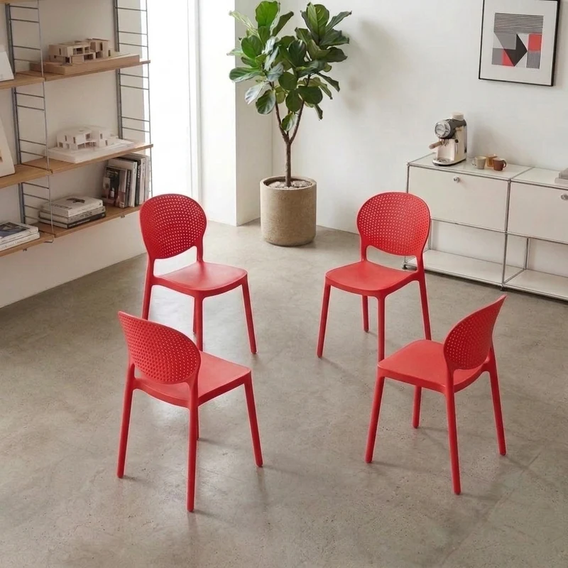 Set de 4 Sillas Florida, Color Rojo, con Espaldar y Diseño Moderno