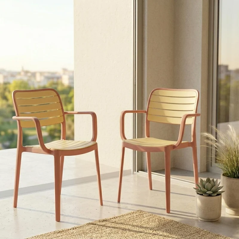 Set de 4 Sillas con Brazos Carolina, Terracota y Beige, y Espaldar de Líneas Horizontales
