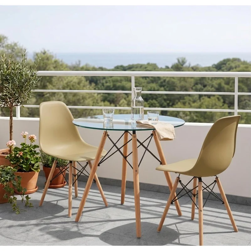 Set de 2 Sillas Eames, Color Taupe, con Patas de Madera