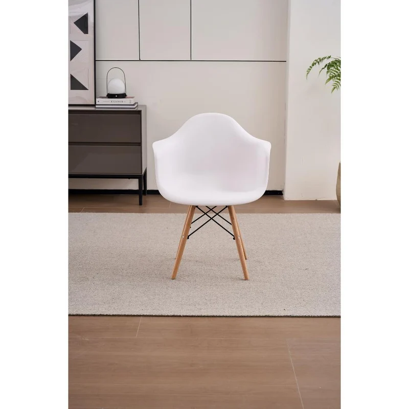 Set de 4 Sillas Eymos, Color Blanco, con Espaldar y Patas en Madera