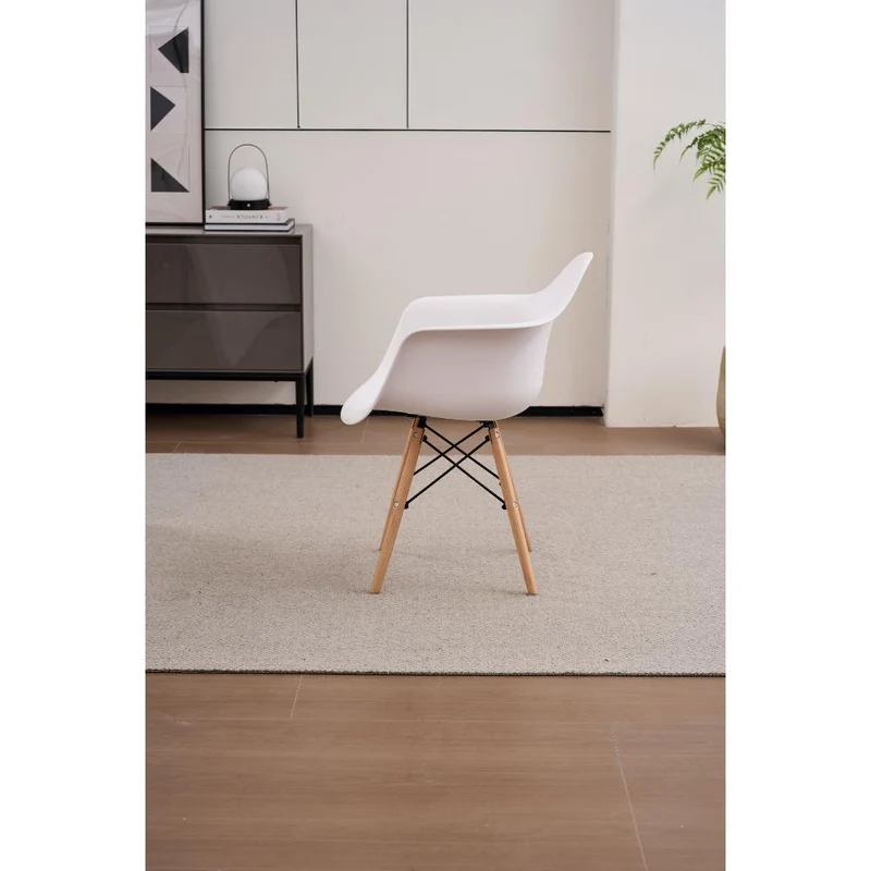 Set de 4 Sillas Eymos, Color Blanco, con Espaldar y Patas en Madera