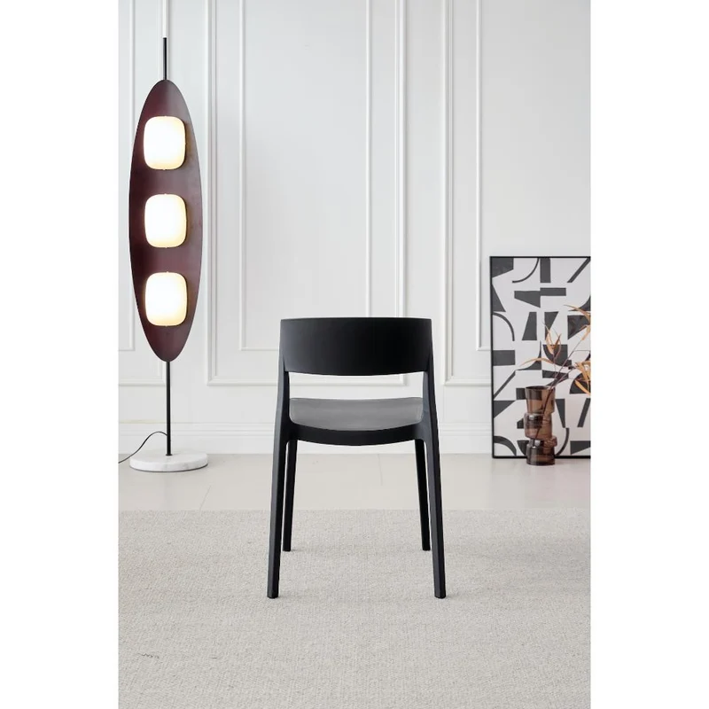 Set de 4 Sillas Mónaco , Color Negro, con Espaldar y Diseño Moderno
