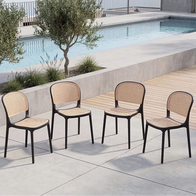 Set de 4 Sillas Nest, Color Negro y Beige, con Espaldar y Asiento en Rejilla