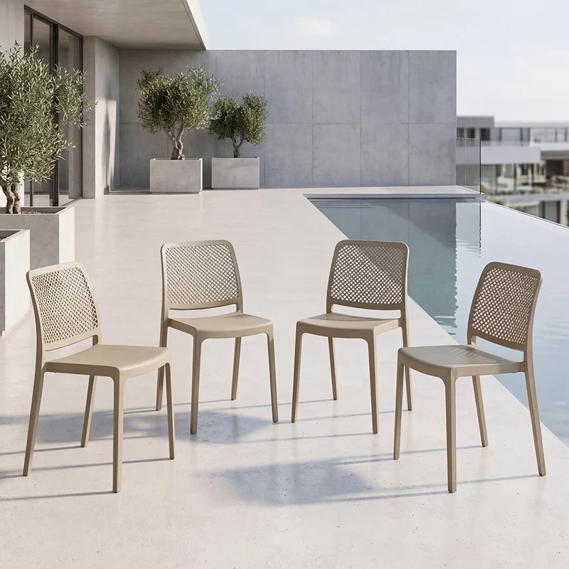 Set de 4 Sillas Manhattan, Taupe, con Espaldar en Rejilla y Diseño Minimalista