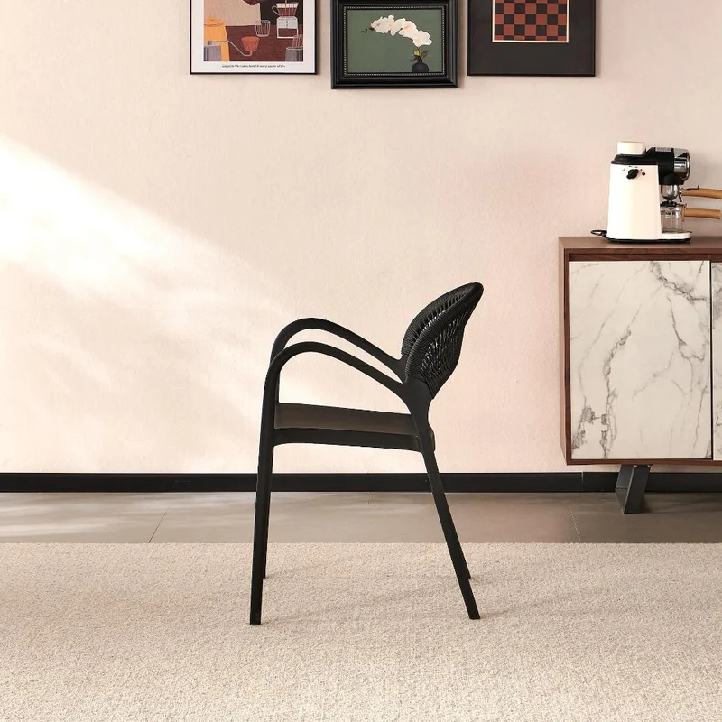Set de 2 Sillas Daytona, Negro, con Espaldar, Reposa Brazos y Diseño Minimalista