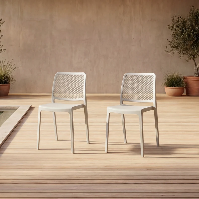 Set de 2 Sillas Bronx , Gris Oscuro, con Espaldar en Cuadrados y Diseño Minimalista