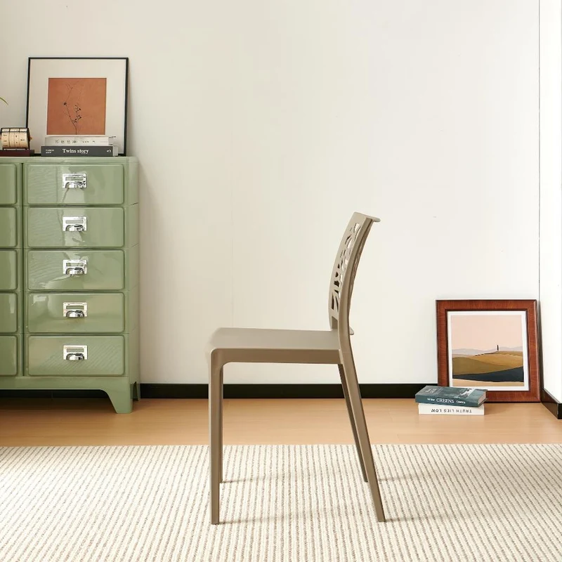 Set de 2 Sillas Harlem, Taupe, con Espaldar en Forma de Árbol y Diseño Minimalista