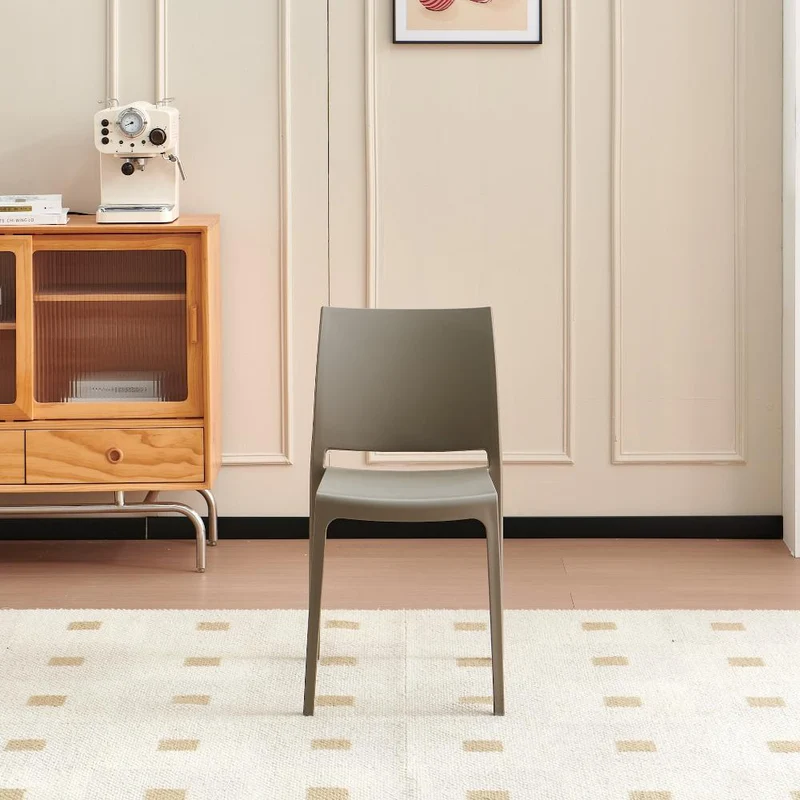 Set de 2 Sillas Soho, Taupe, con Espaldar Cerrado y Diseño Minimalista