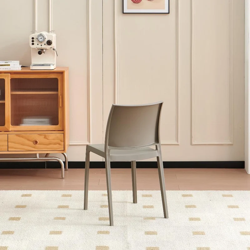 Set de 2 Sillas Soho, Taupe, con Espaldar Cerrado y Diseño Minimalista