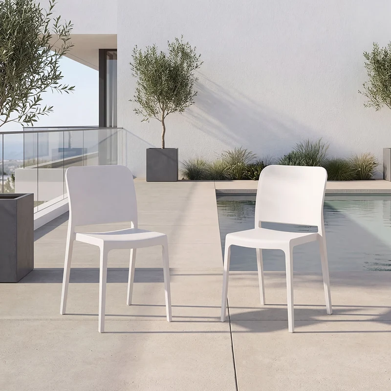 Set de 2 Sillas Triveca, Blanco, con Espaldar Cerrado y Diseño Minimalista