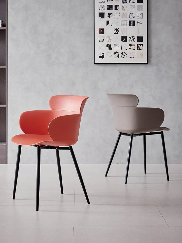Set de 4 Sillas Miami con Brazos, Color Taupe, con Espaldar y Diseño Moderno