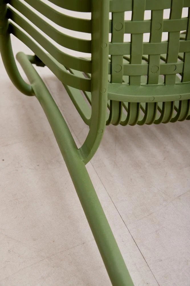 Set de 4 Sillas Madrid con Brazos, Color Verde Olivo, con Espaldar y Diseño Moderno