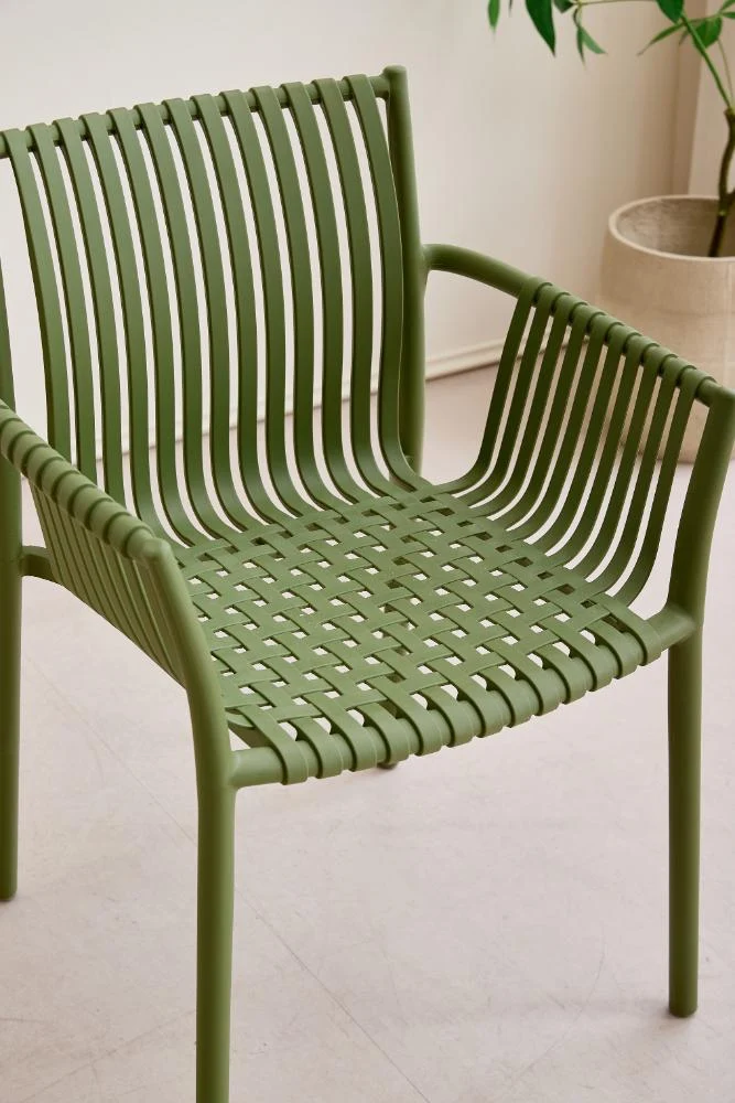 Set de 2 Sillas Madrid con Brazos, Color Verde Olivo, con Espaldar y Diseño Moderno