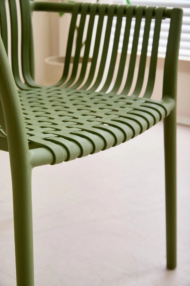 Set de 2 Sillas Madrid con Brazos, Color Verde Olivo, con Espaldar y Diseño Moderno