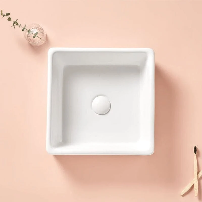 Lavabo blanco brillante sobre encimera cerámico CAGLIARY 37,5 x 37,5 cm