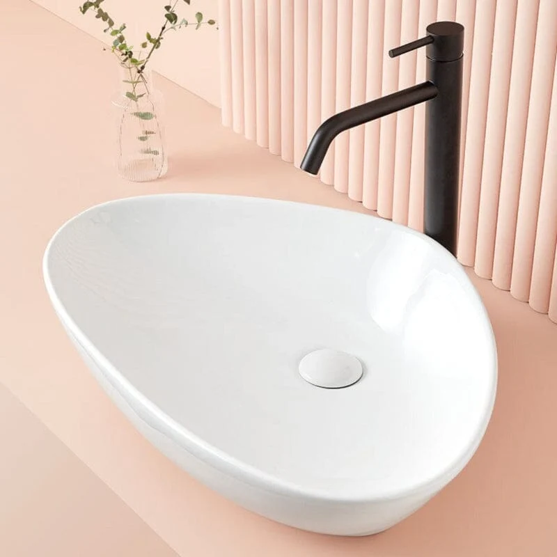 Lavabo blanco brillante sobre encimera cerámico BERGAMO 59 x 39 cm