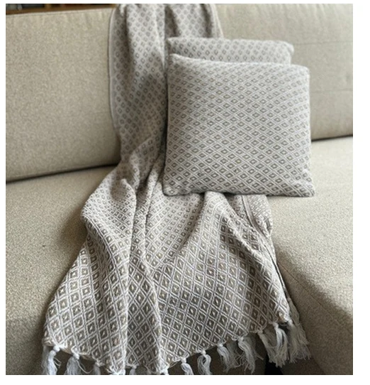 Set De Manta Y 2 Cojines De Algodón Tejida A Mano Diseño 3 Blanco Y Beige