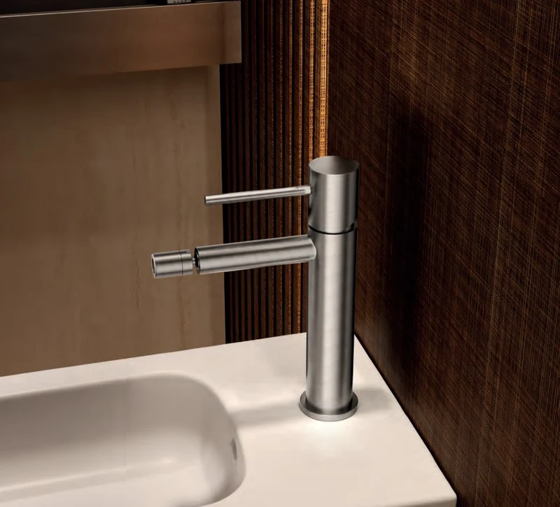 Grifo de Bidet Monomando Serie Monza Acabado Black Gun Metal -Imex