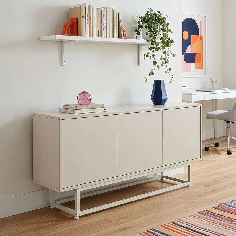 Aparador Boxholm con puertas [en.casa]