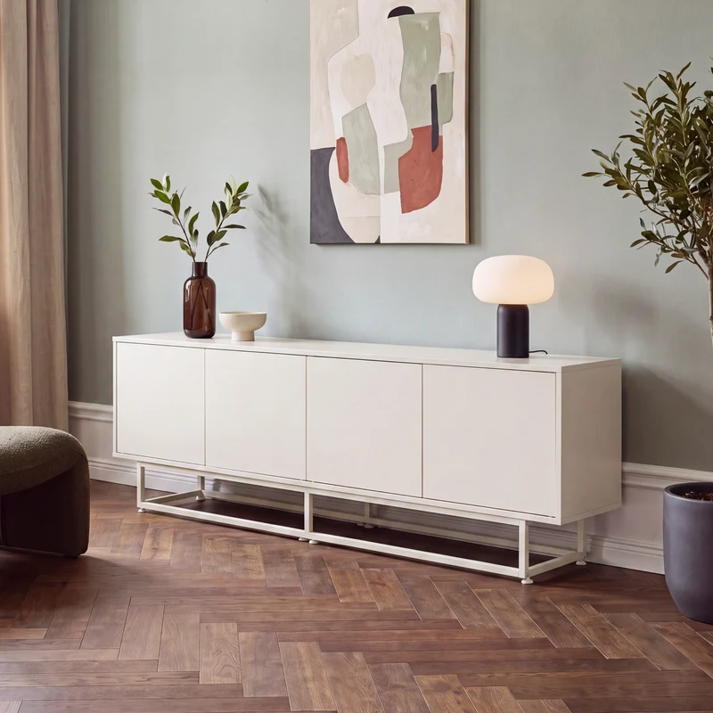 Aparador Boxholm con puertas [en.casa]