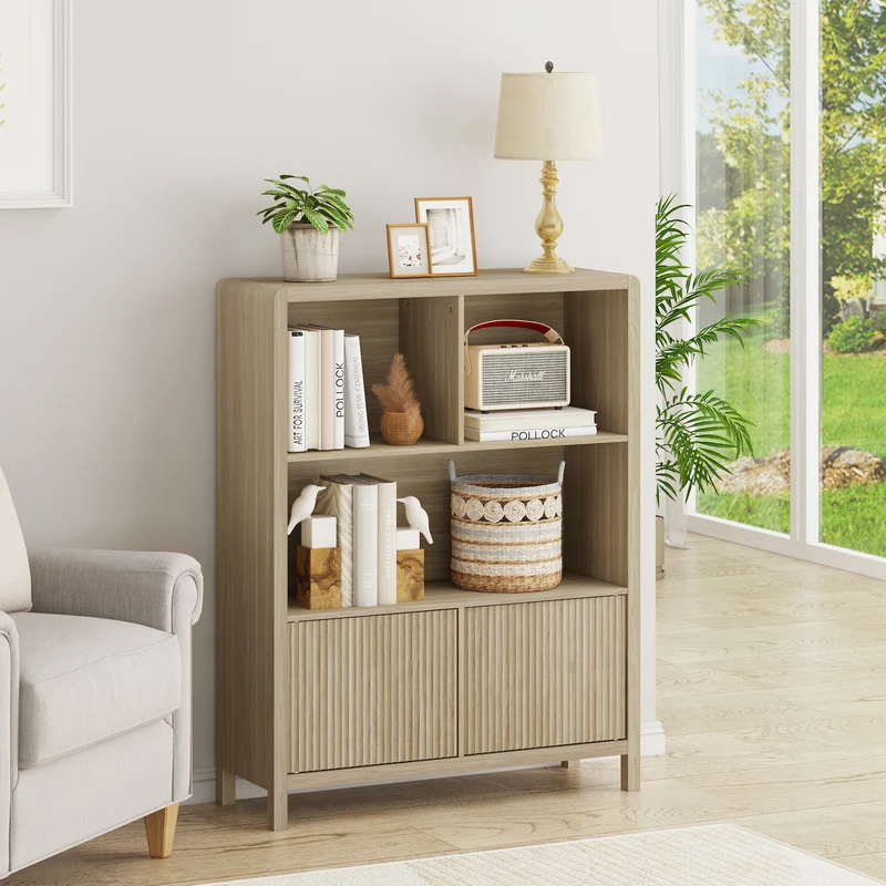 Cómoda Lukkodso con puertas [en.casa]