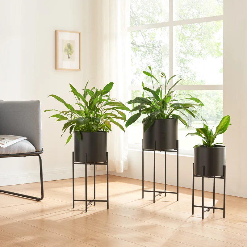 Soporte para plantas Orsa juego de 3 piezas metal negro [en.casa]