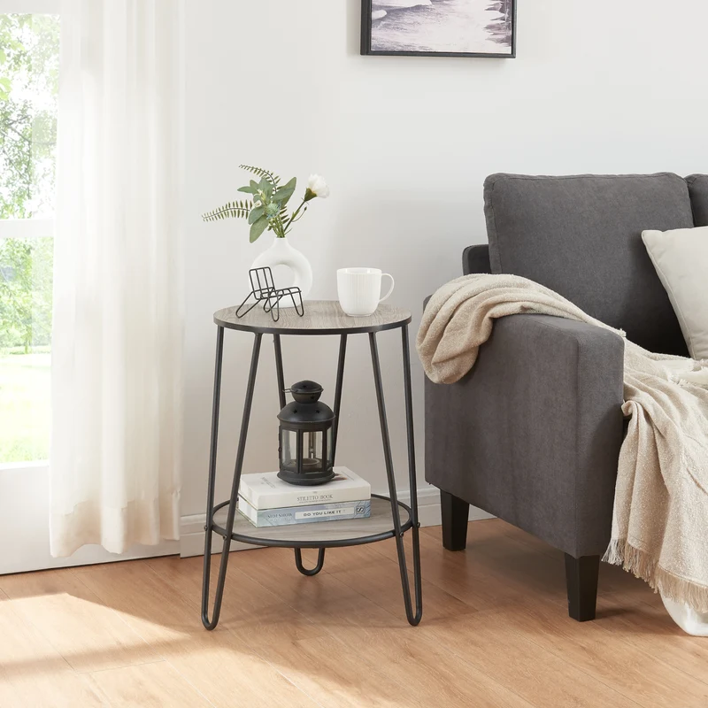 Mesa auxiliar Ylöjärvi con 2 estantes Negro/Aspecto roble [en.casa]