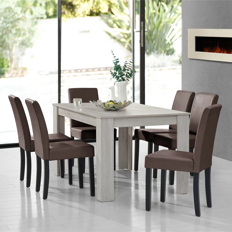 Mesa de diseño de roble precioso