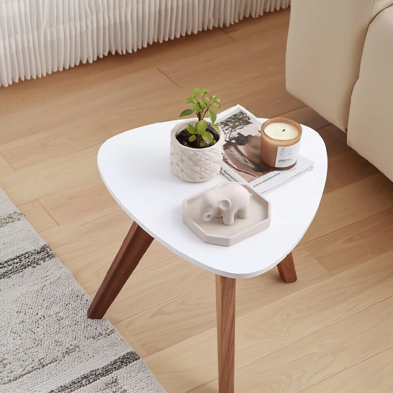 Mesa Auxiliar Nórdica Triangular Mediana