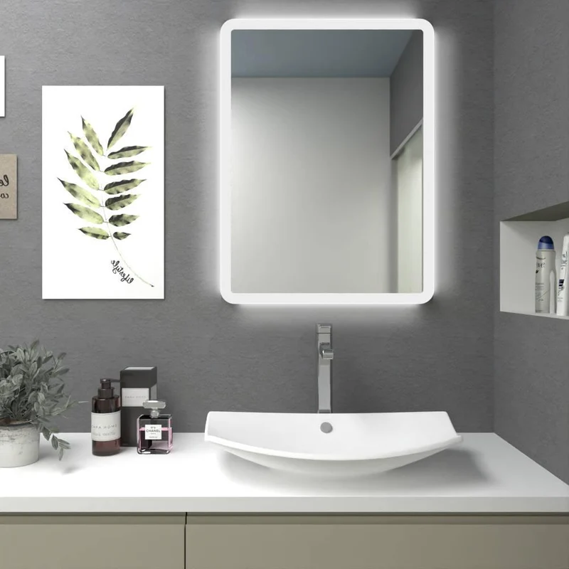 Espejo Rectangular Arezzo, con Diseño en Sandblasting y Luz LED
