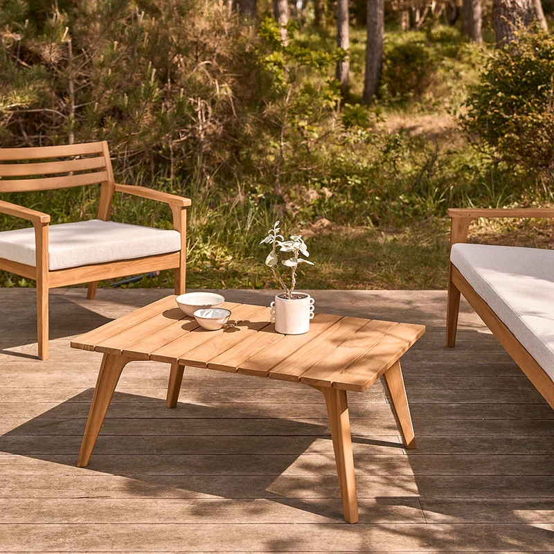 Mesa baja de exterior de teca maciza