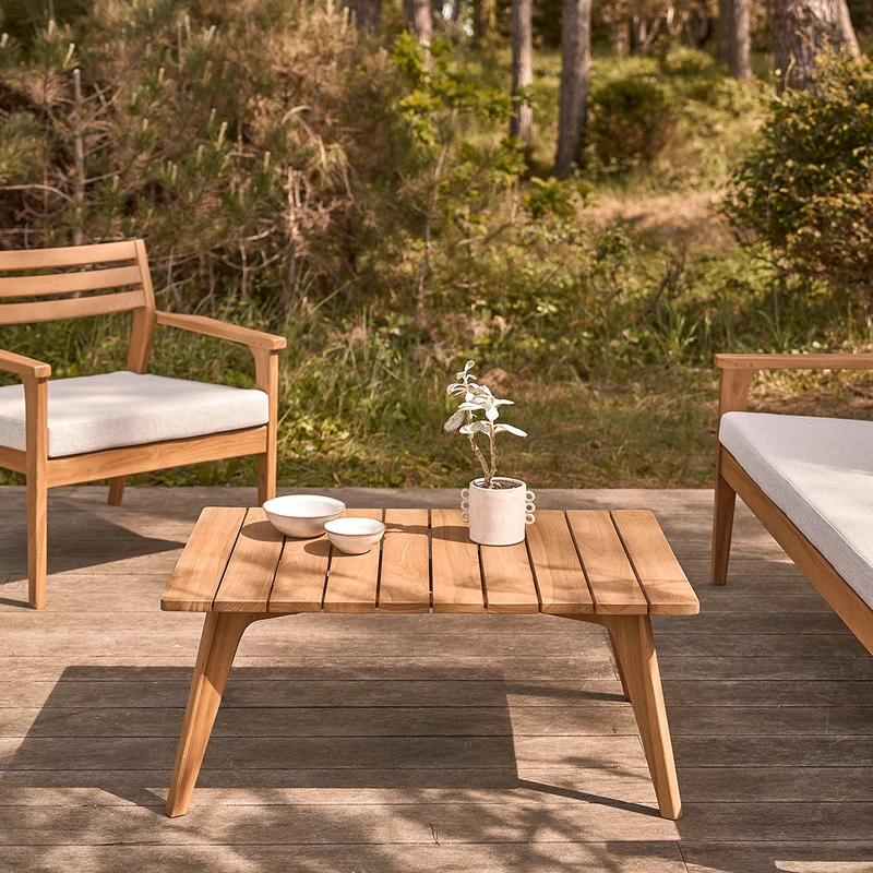 Mesa baja de exterior de teca maciza
