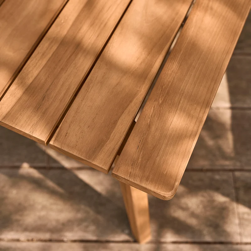 Mesa baja de exterior de teca maciza