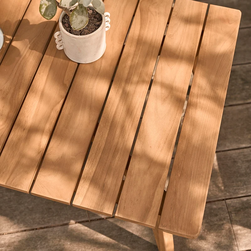 Mesa baja de exterior de teca maciza