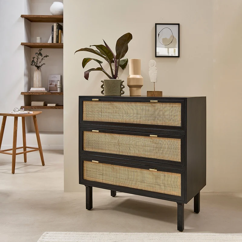 Cómoda de mango macizo y rejilla negra de 90 cm