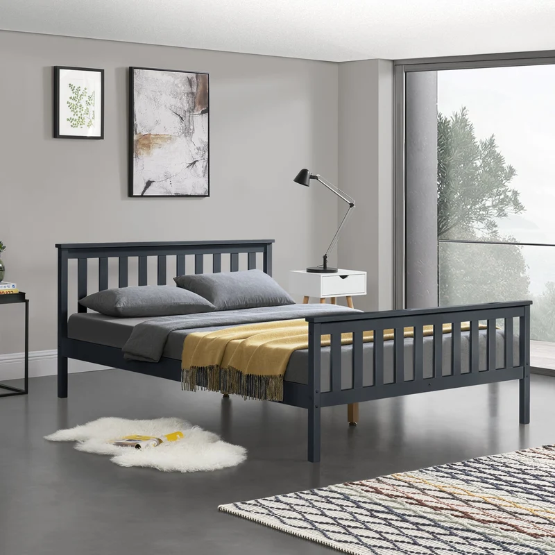 Cama de madera Hellnar en varios tamaños y colores [en.casa]