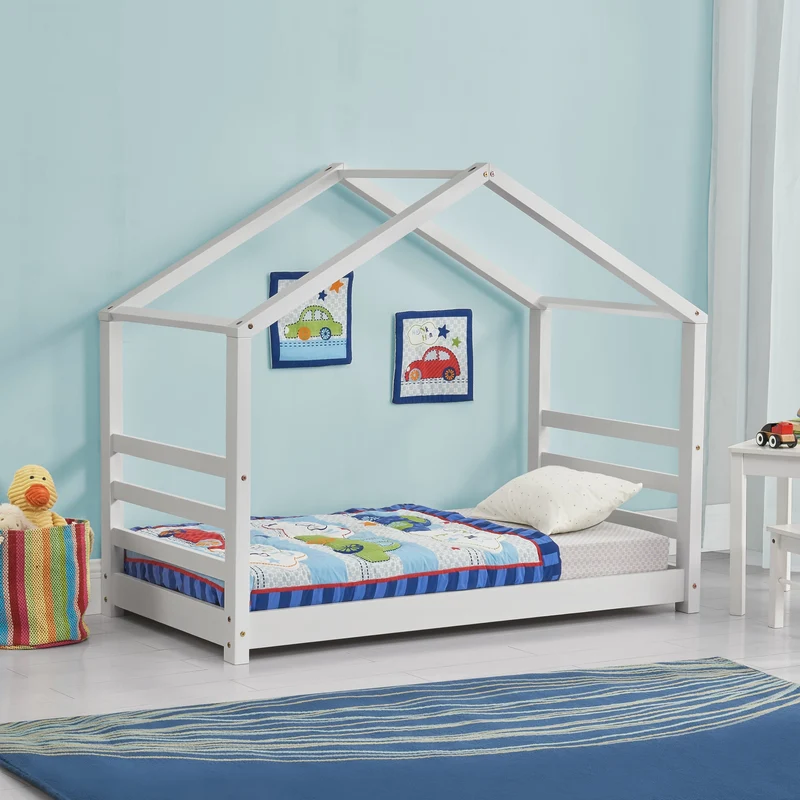 Cama para niños de Pino Vardø En diferentes medidas - Forma de casa - varios colores [en.casa]