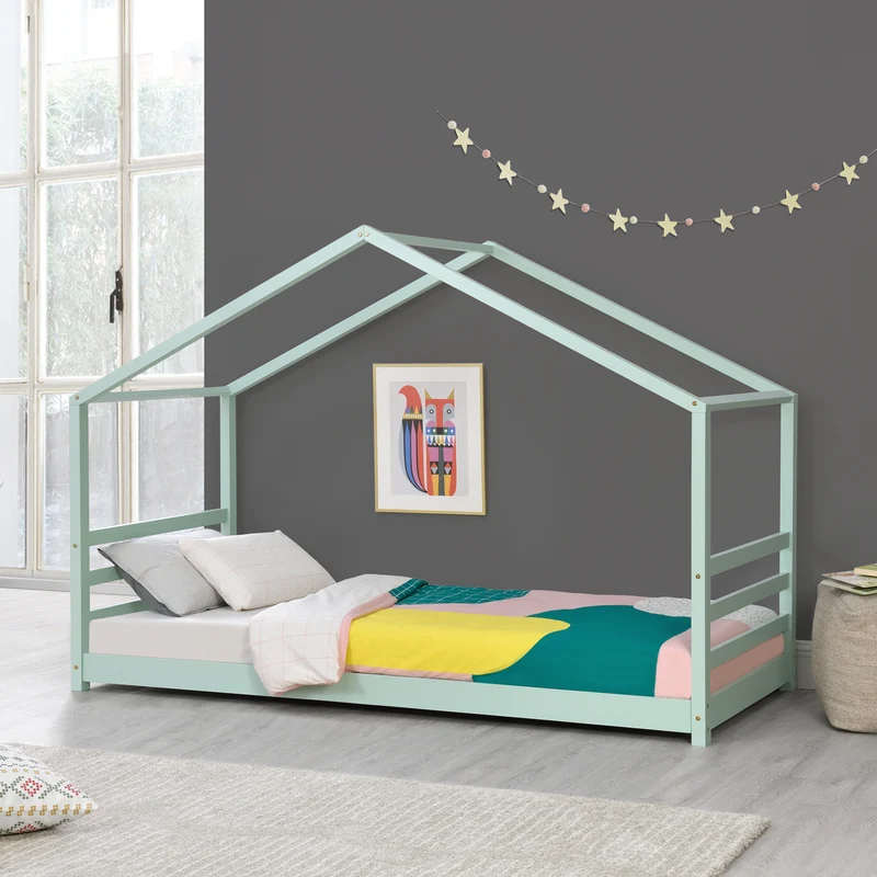 Cama casita Vardø en varios tamaños y colores en en.casa