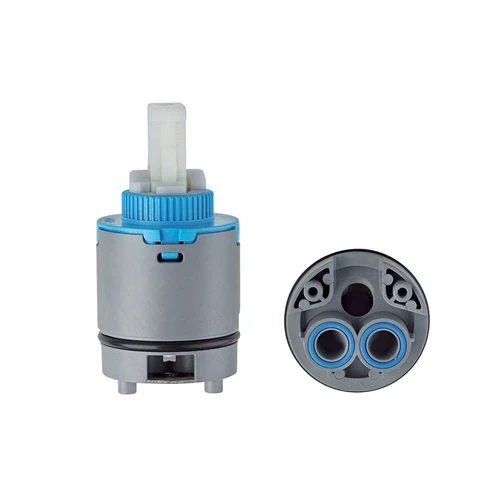 Cartuccia per incassi doccia m2 d. 40 con distributore diam. 40 mm