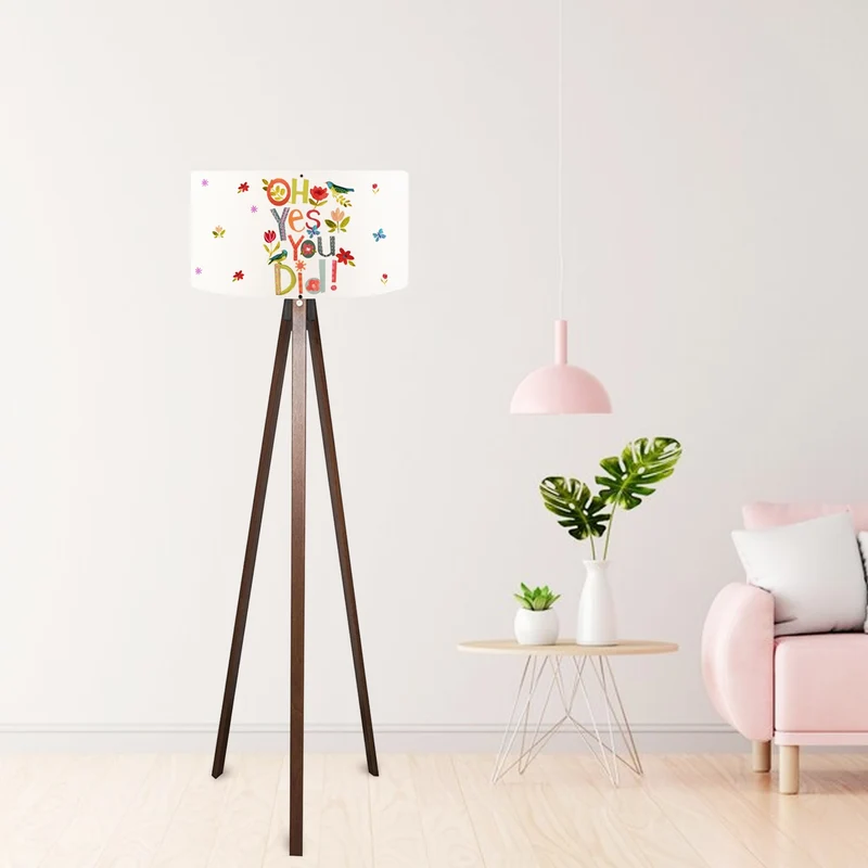 Lámpara de pie Trípode Newport 1xE27 20 W MDF 21 x Ø 38 cm [lux.pro]