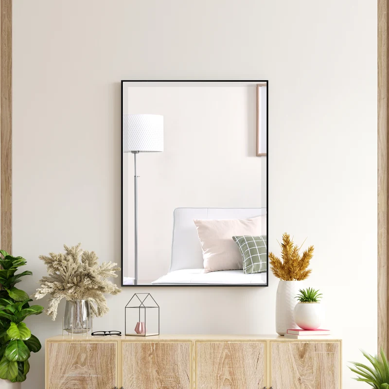 Espejo de pared Novoli en varios colores y tamaños [en.casa]