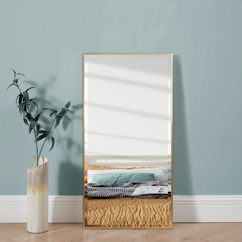 Espejo de pared Novoli en varios colores y tamaños [en.casa]