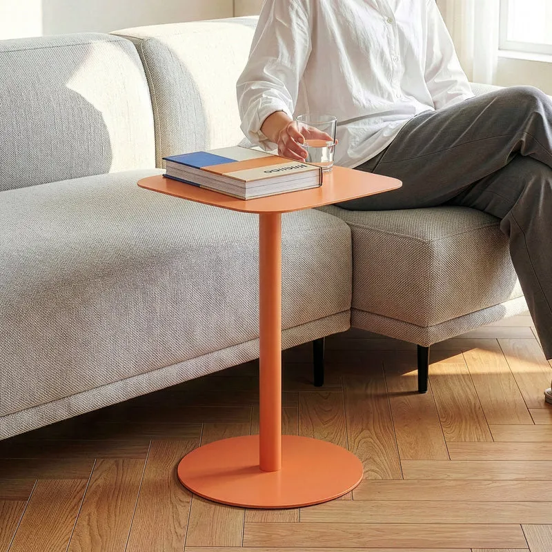 Mesa auxiliar Nastätten trapezoidal interior/exterior metal 50x50x38cm [en.casa]